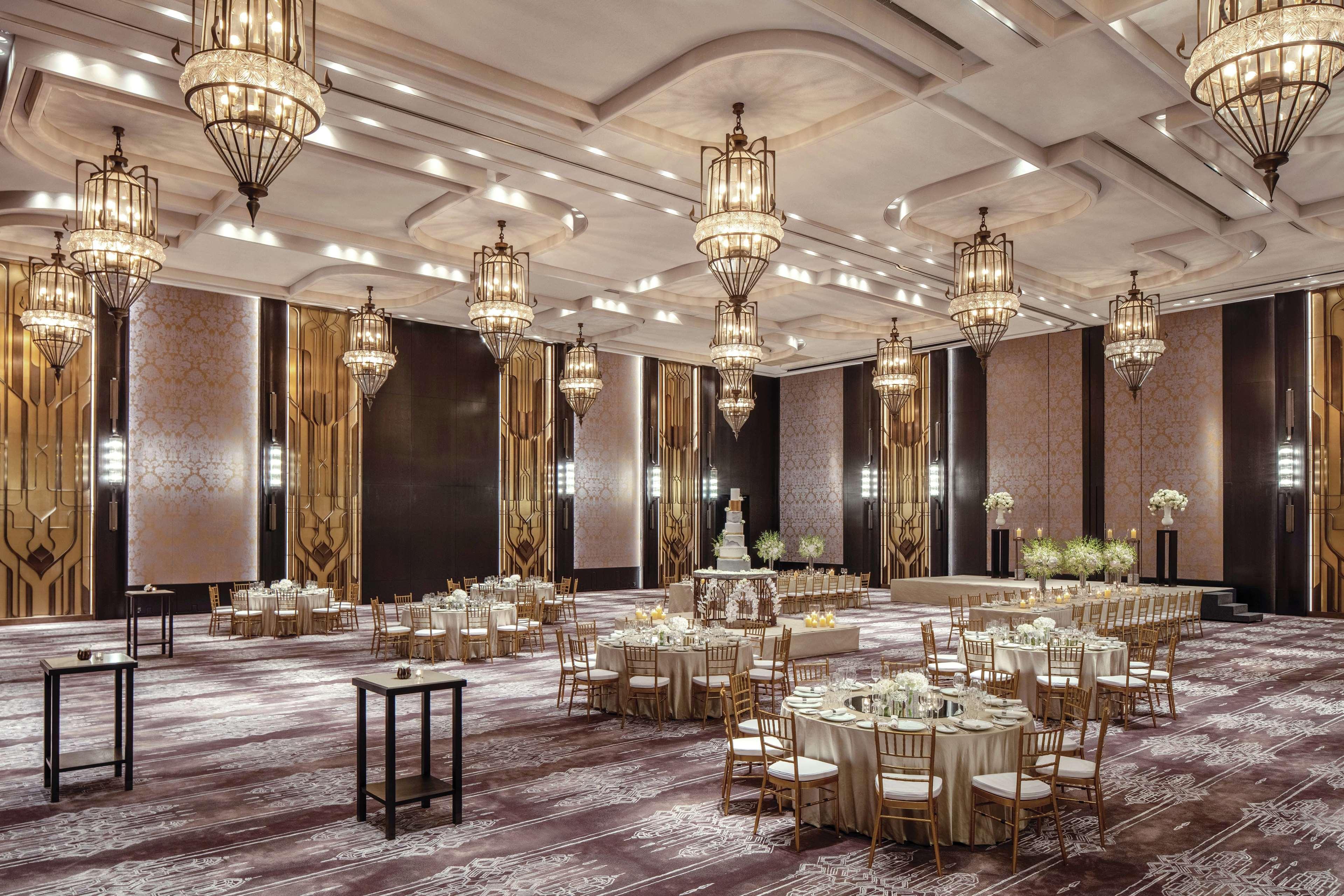 Waldorf Astoria Bangkok Hotel Екстериор снимка